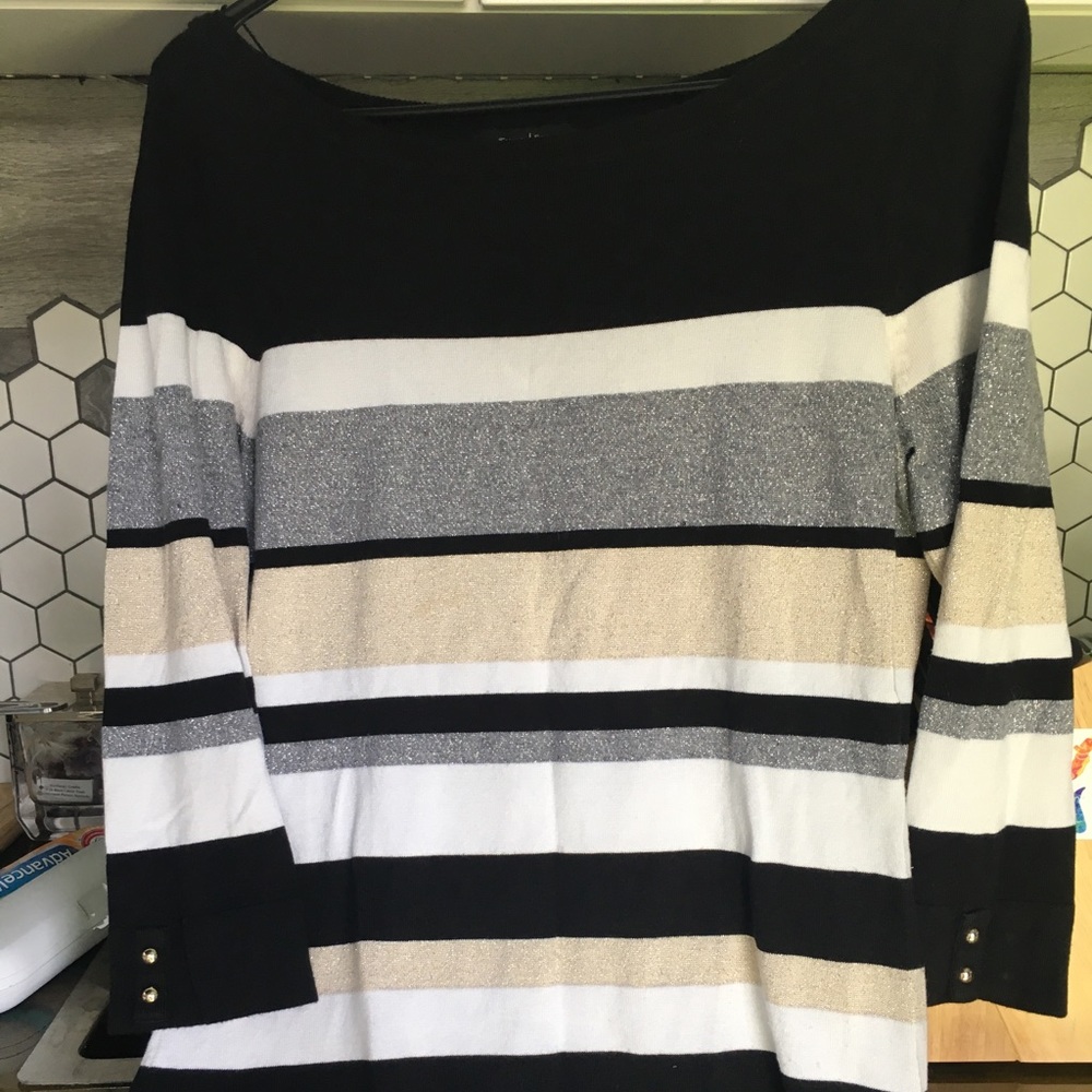 White House Black Market Neutral sweater top